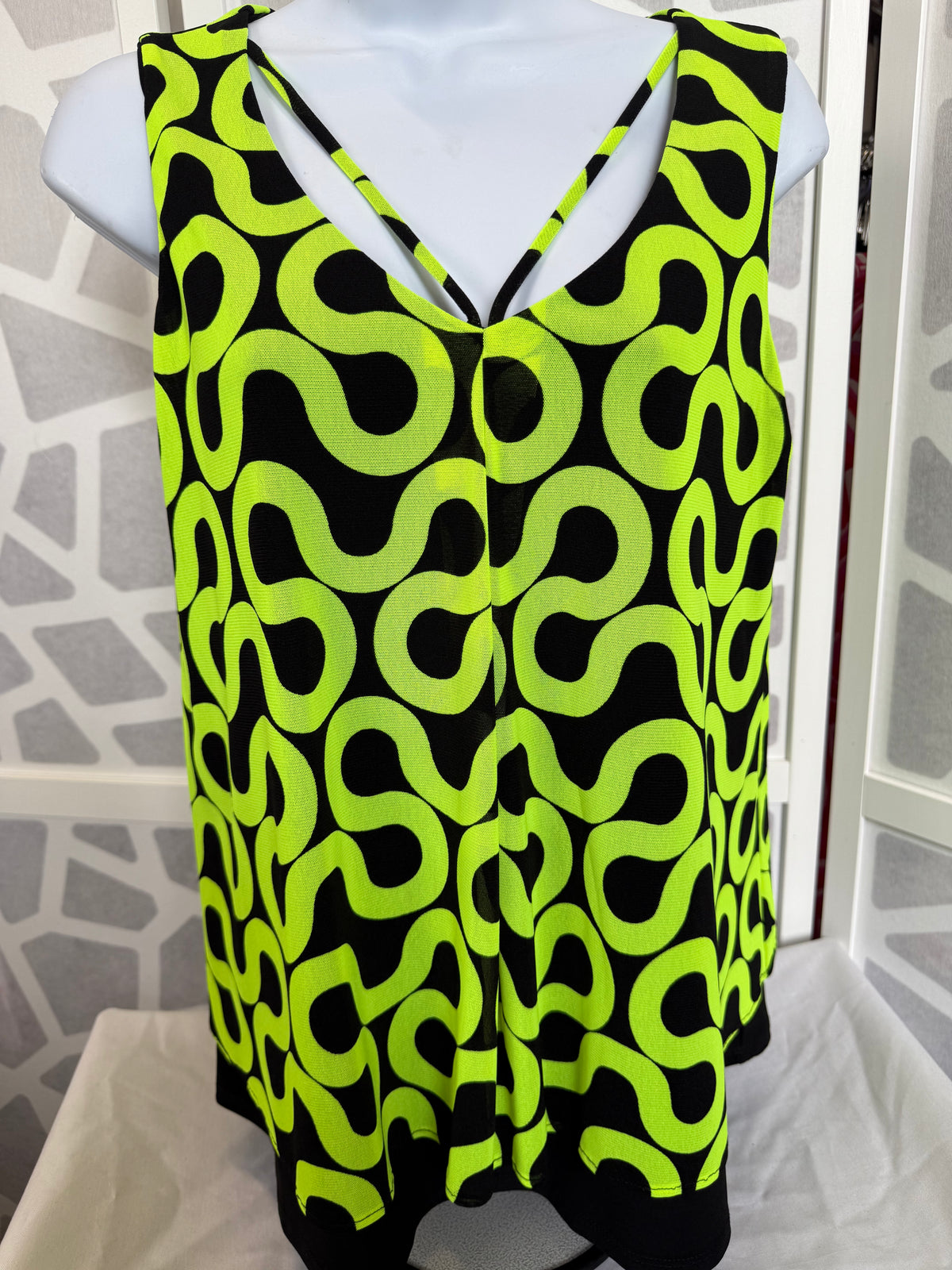 Frank Lyman - Sleeveless Mesh Lime Green Black Top